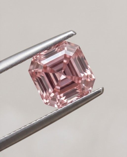 CERTIFIED ARGYLE Asscher Diamond 0.20ct 4PP SI2