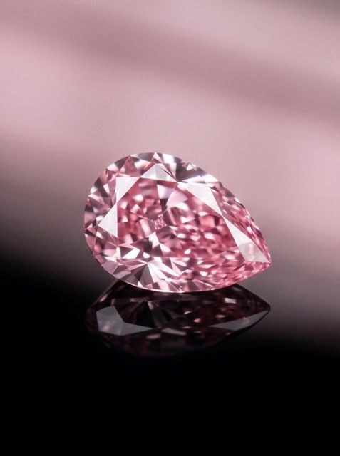 CERTIFIED ARGYLE Pear Diamond 0.22ct 4BP P1