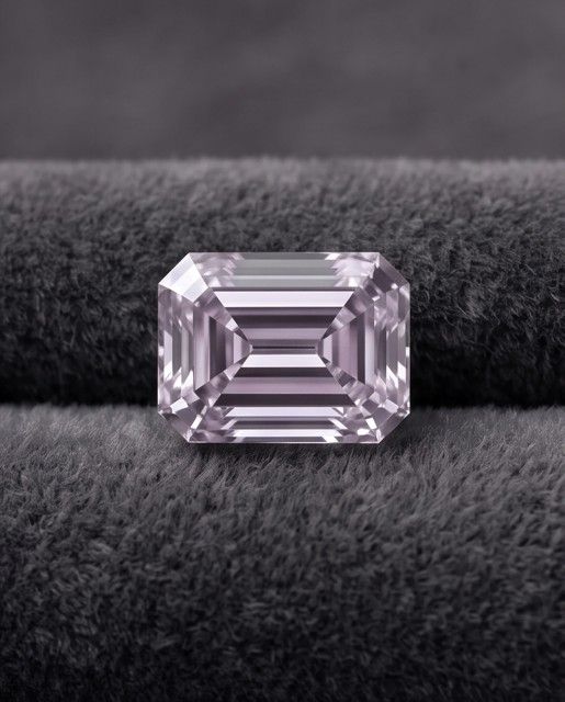 CERTIFIED ARGYLE Emerald Diamond 0.18ct 6P SI1 39635
