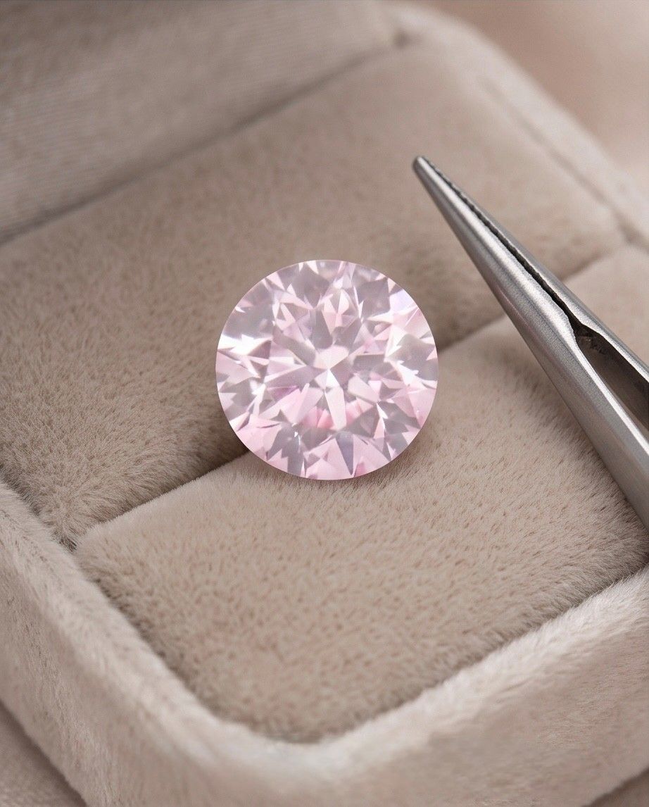 CERTIFIED ARGYLE Round Diamond 0.19ct 7PP VS1