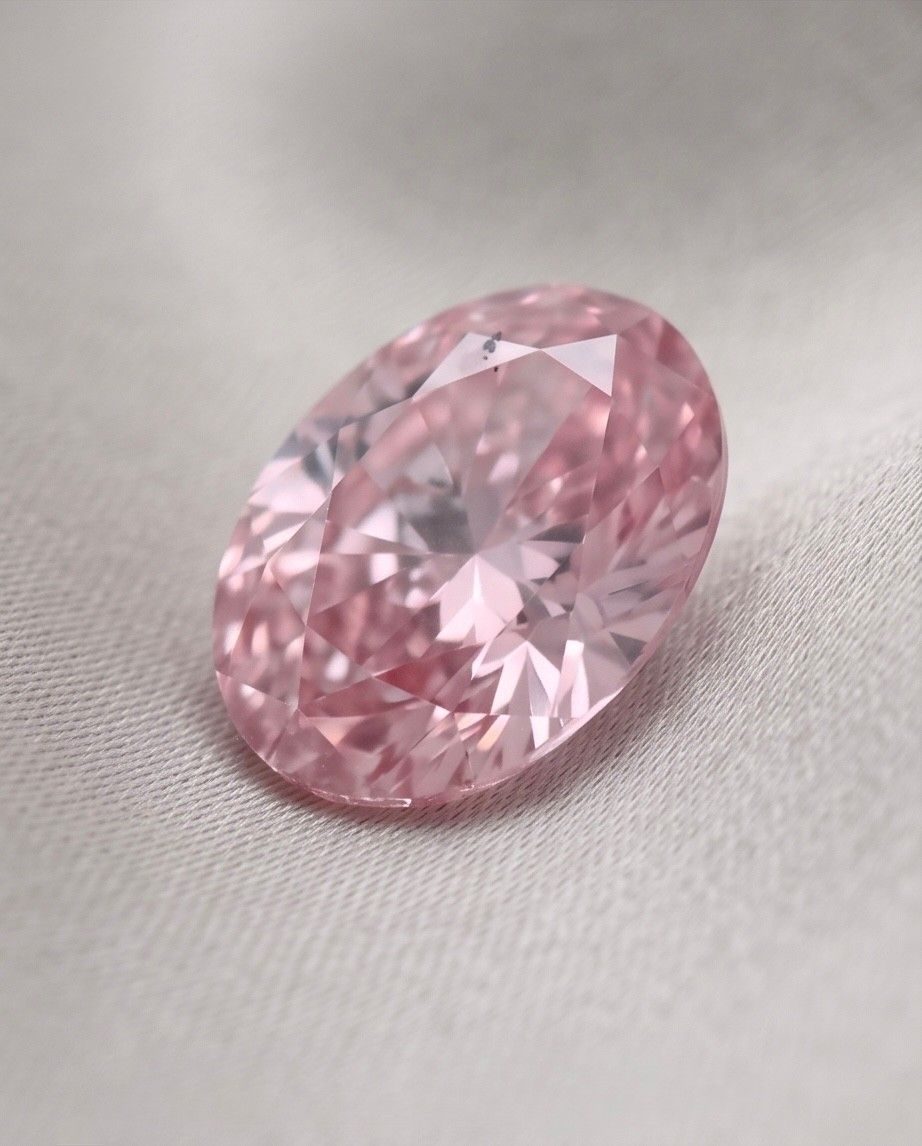 CERTIFIED ARGYLE Oval Diamond 0.17ct 5P SI2/SI1