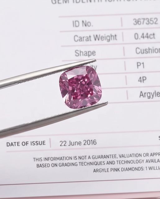 CERTIFIED ARGYLE Cushion Diamond 0.44ct 4P P1