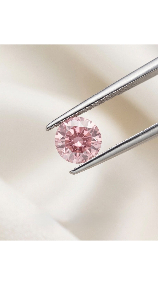 CERTIFIED ARGYLE Round Diamond 0.17ct 6P P1