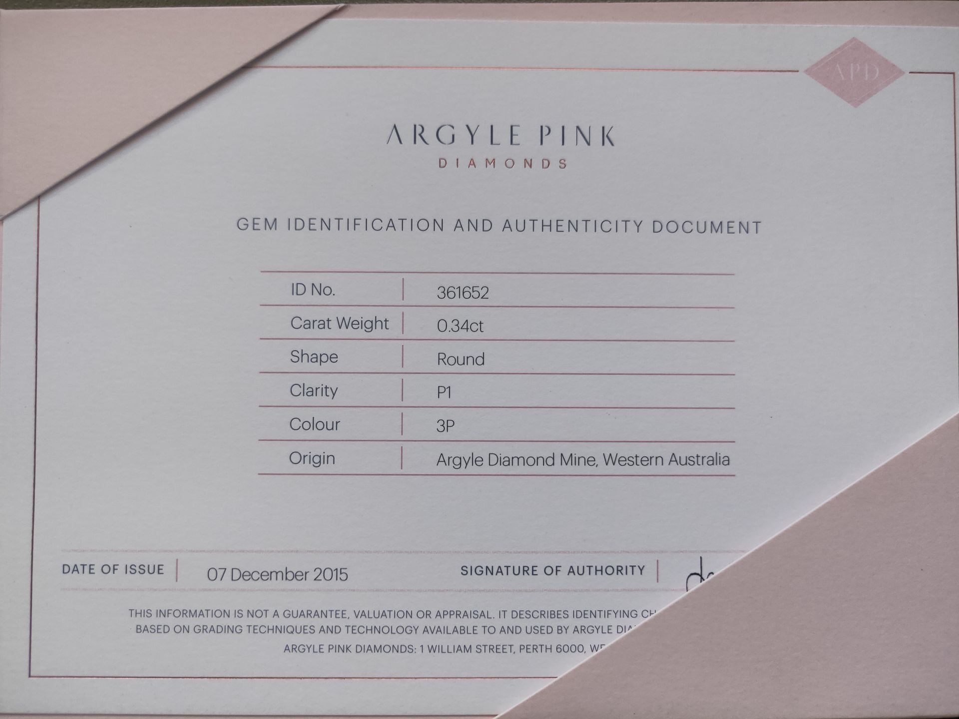 CERTIFIED ARGYLE Round Diamond 0.34ct 3P P1