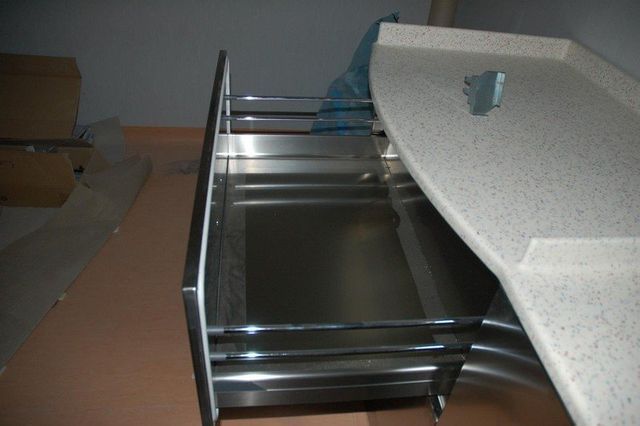 elementi di arredo in acciaio per abitazioni e negozi Catania