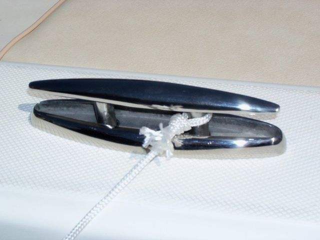 realizzazione accessori e finiture per imbarcazioni in acciaio inox Catania