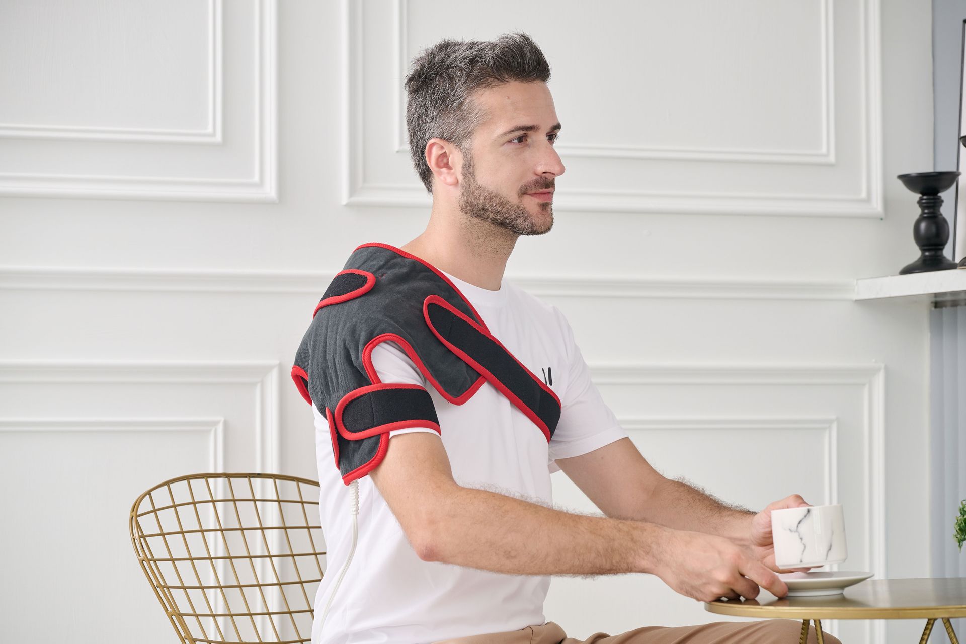 Adjustable Heated Shoulder Wrap