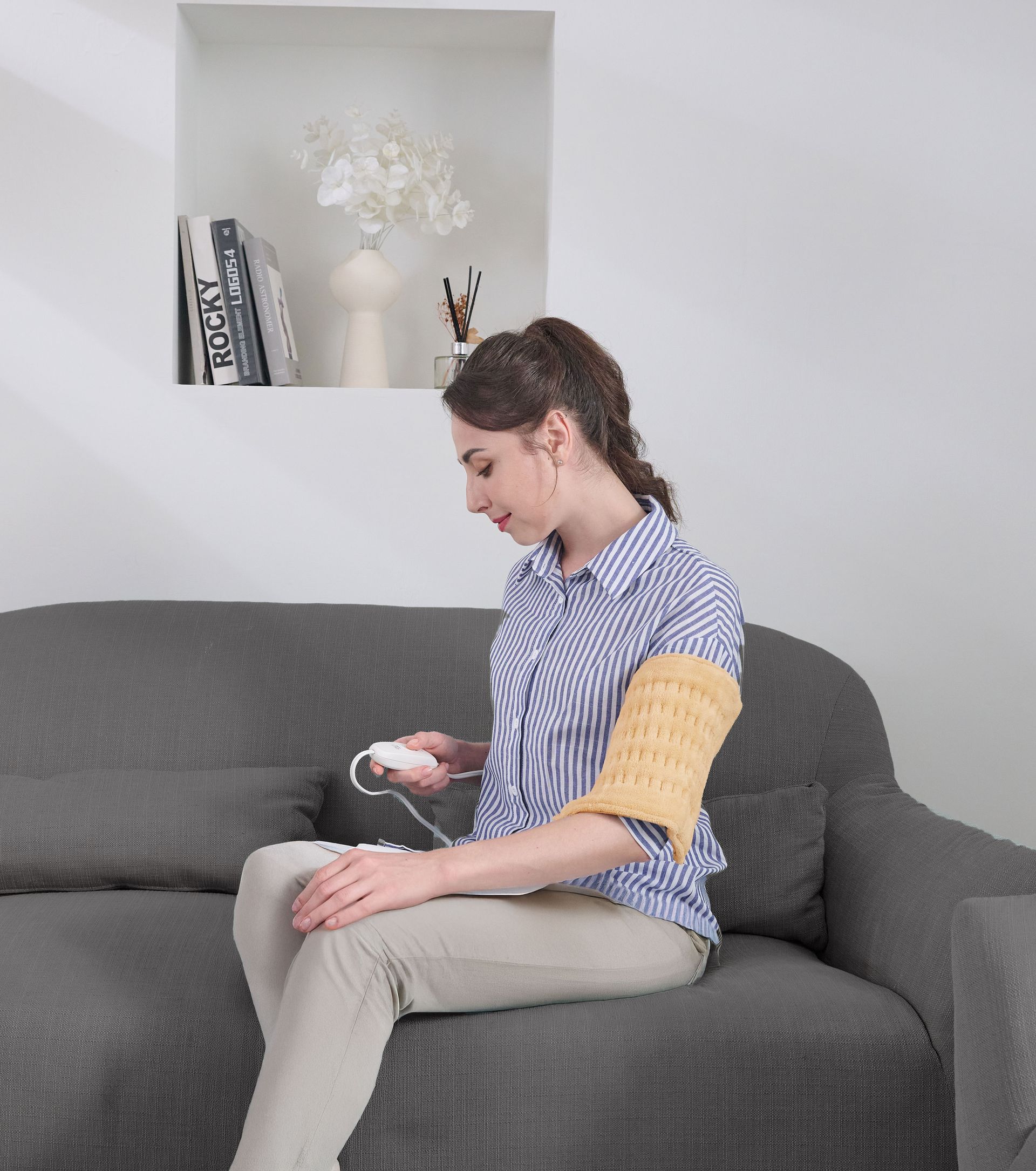 Weighted Dry or Moist Fast-Heat Heating Pad