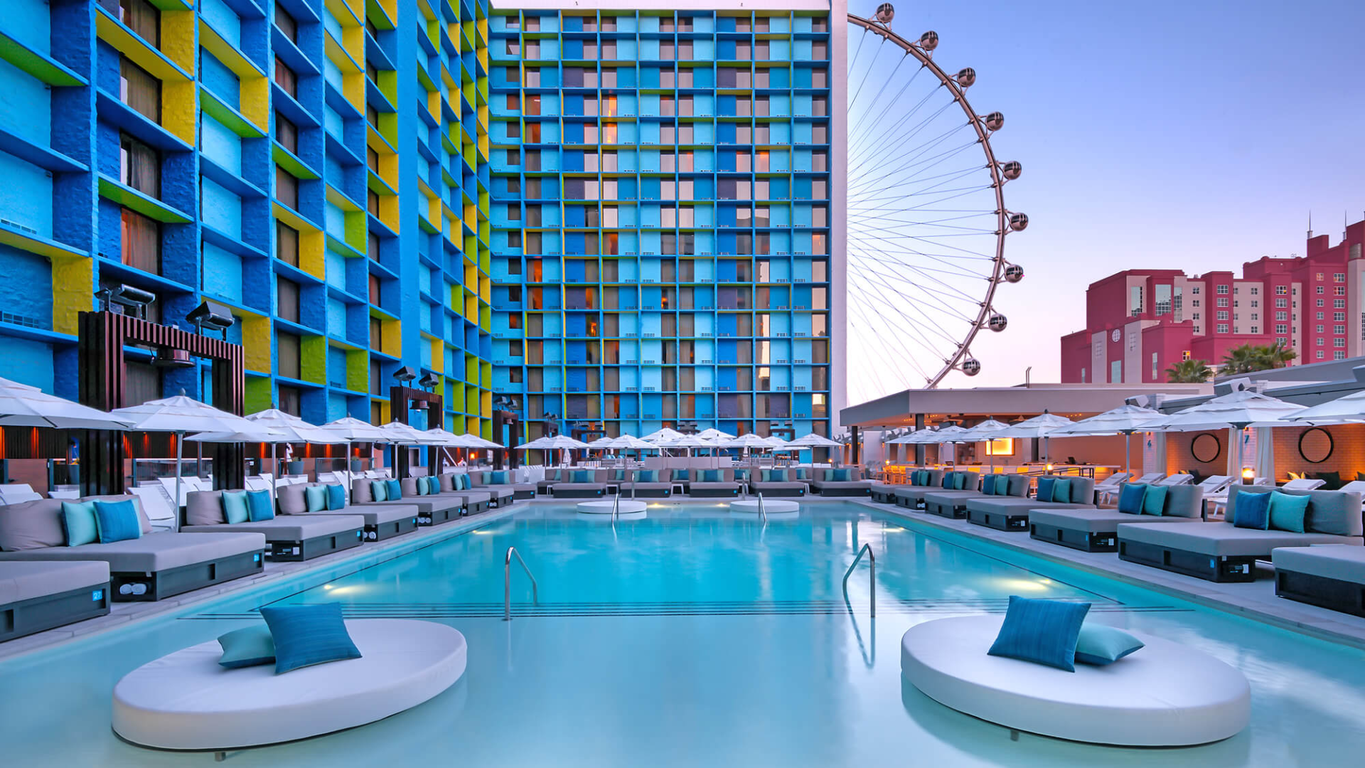 The LINQ Las Vegas Teacher Discount