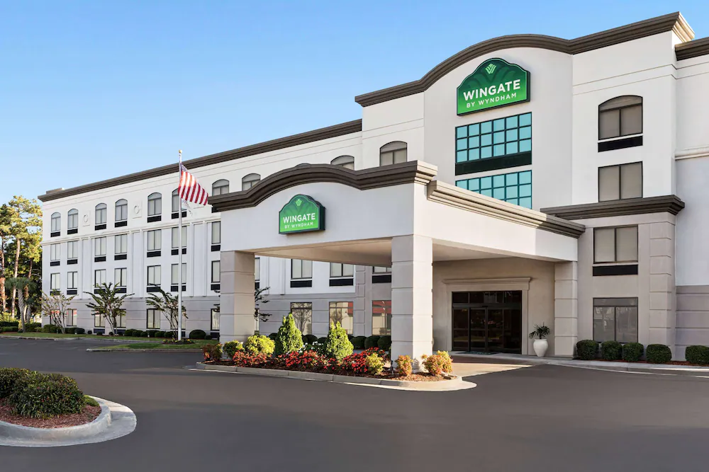Wingate Hotels Teacher Discount Education Discount Educators who are members of The American Federation of Teachers save 20% on hotel stays at Wyndham brand hotels including Wingate, Travelodge, Super 8, Ramada, Microtel, La Quinta, Howard Johnson, Hawthorn Suites, Days Inn, Baymont, AmericInn, Wyndham, and Wyndham Garden.
