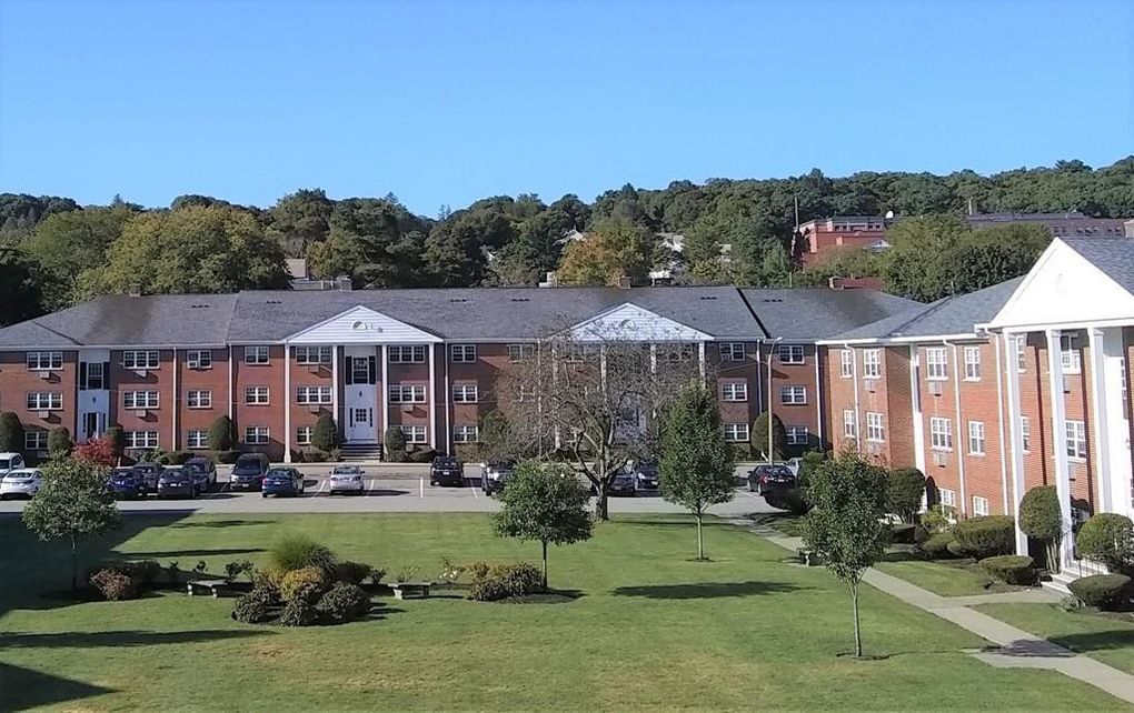 Old Colony Apartments