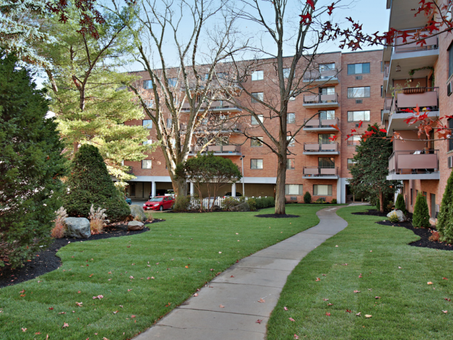 Brentwood Apartments
