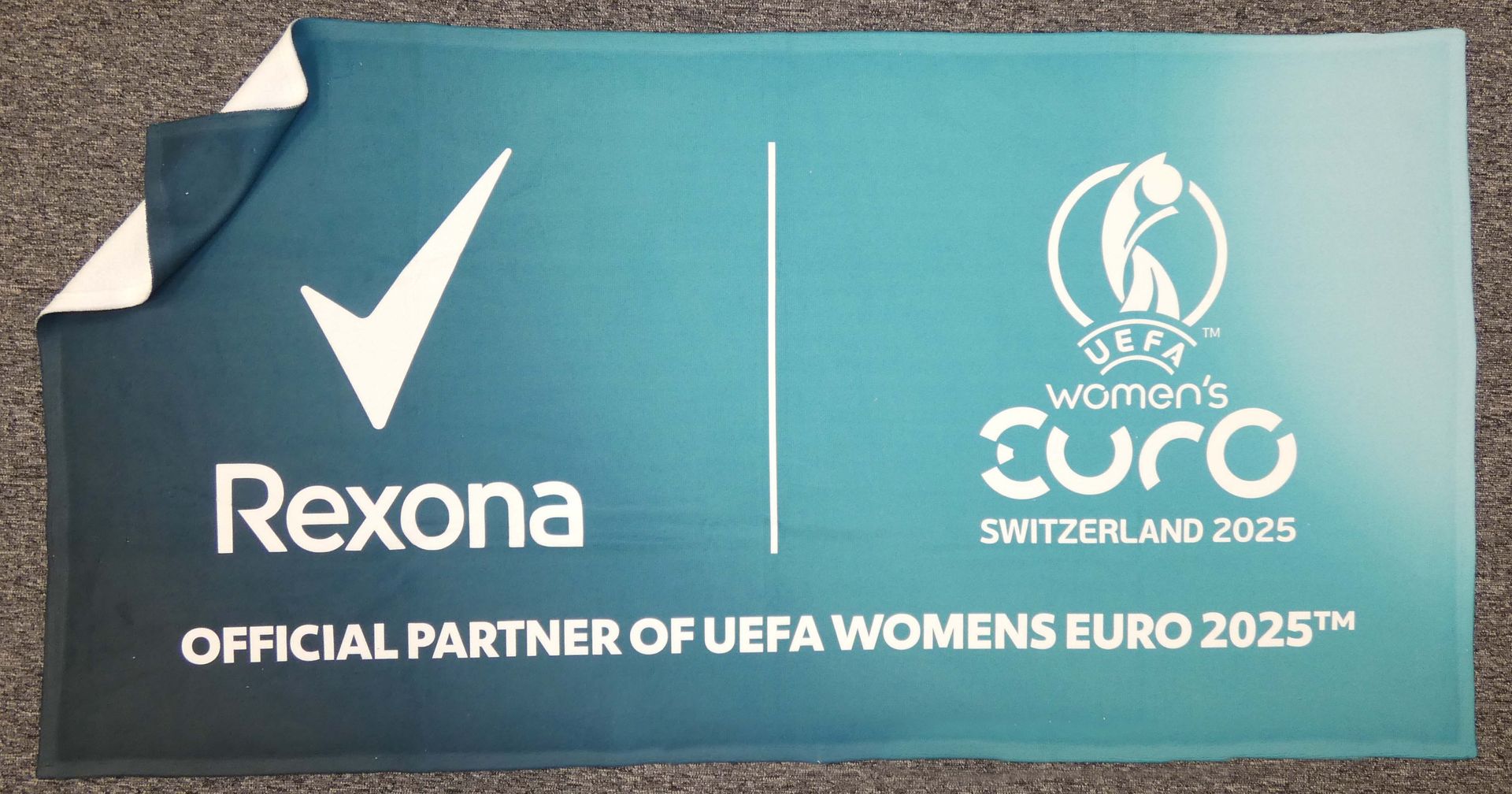 Printed Towel Rexona