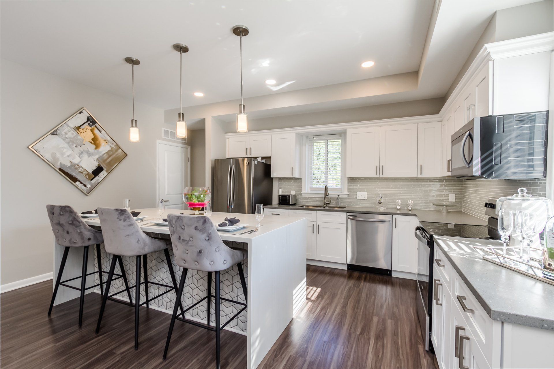 La Croix Court Apartments kitchen
