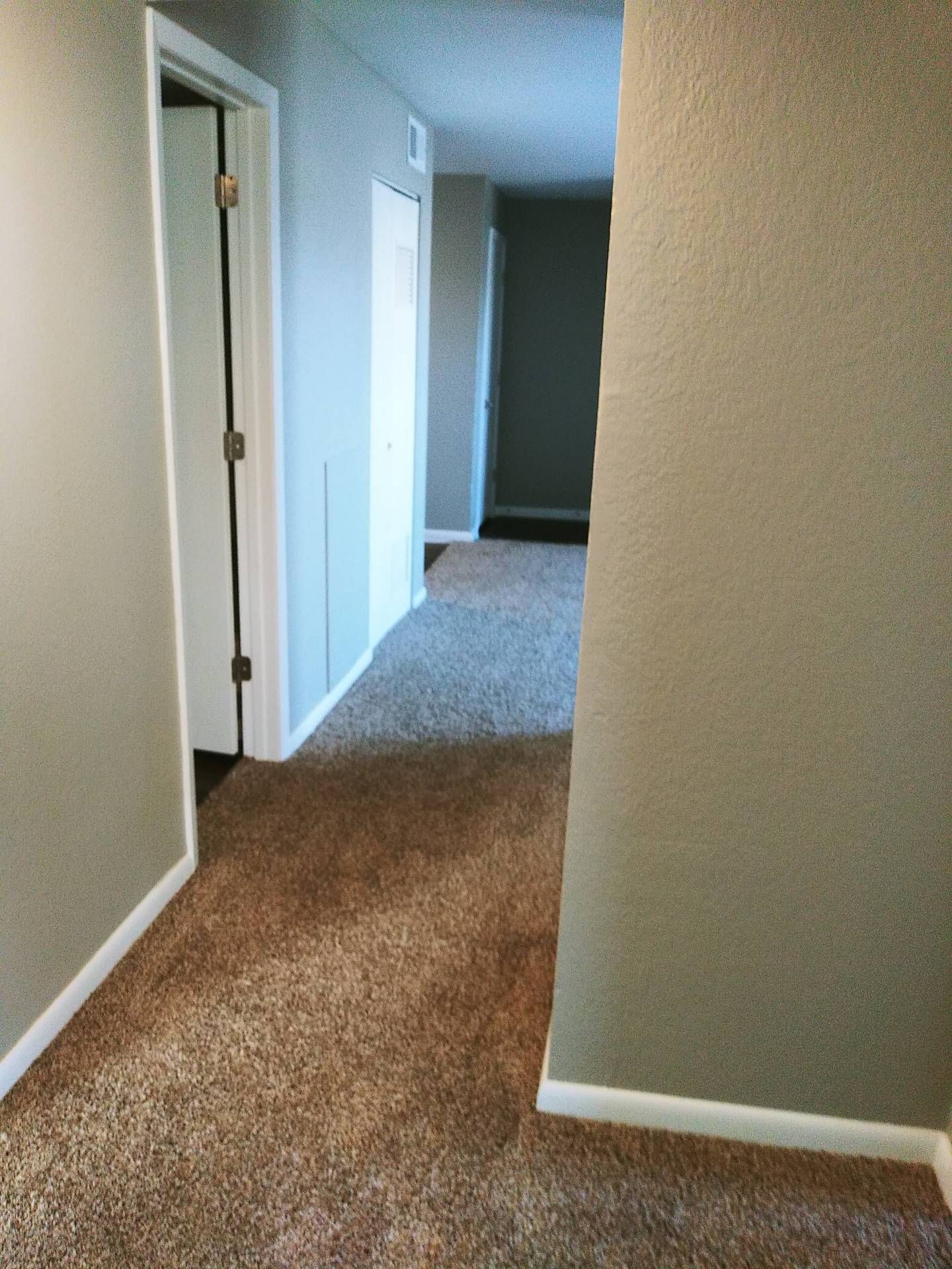 Crain Management Pheasant Point Apartments