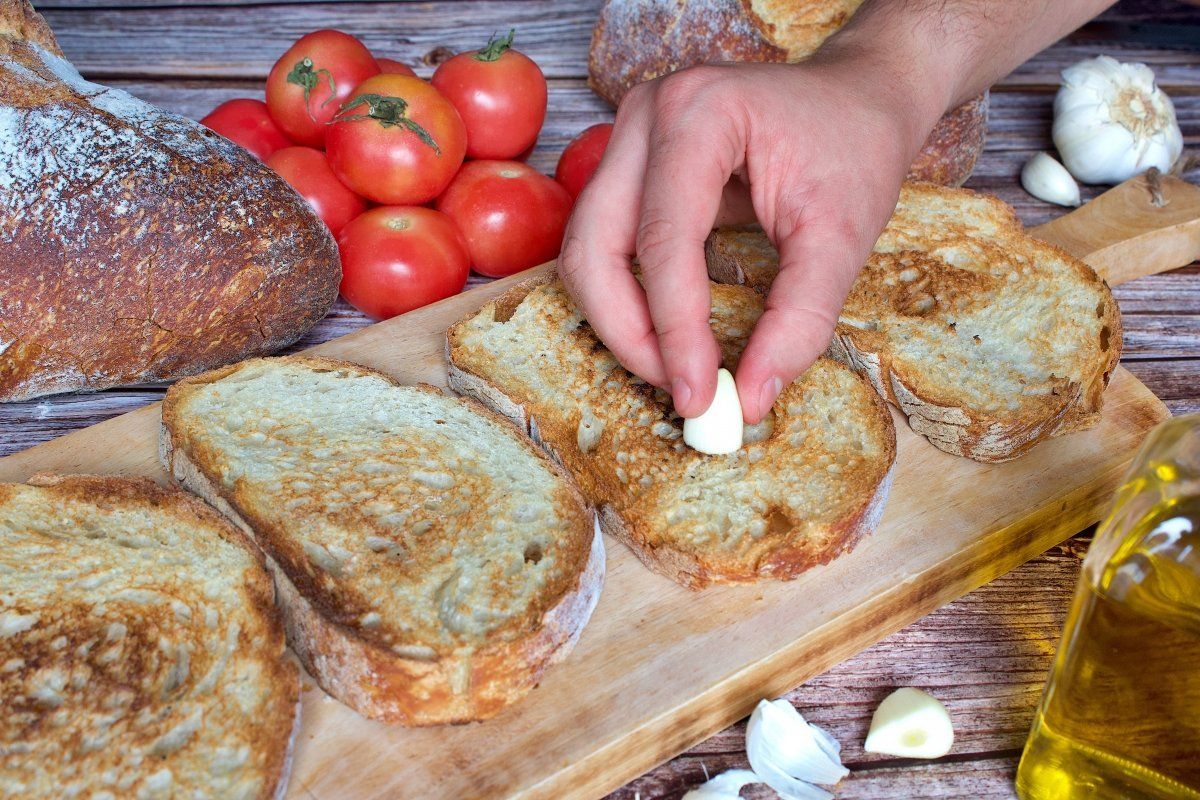 Pan-con-tomate