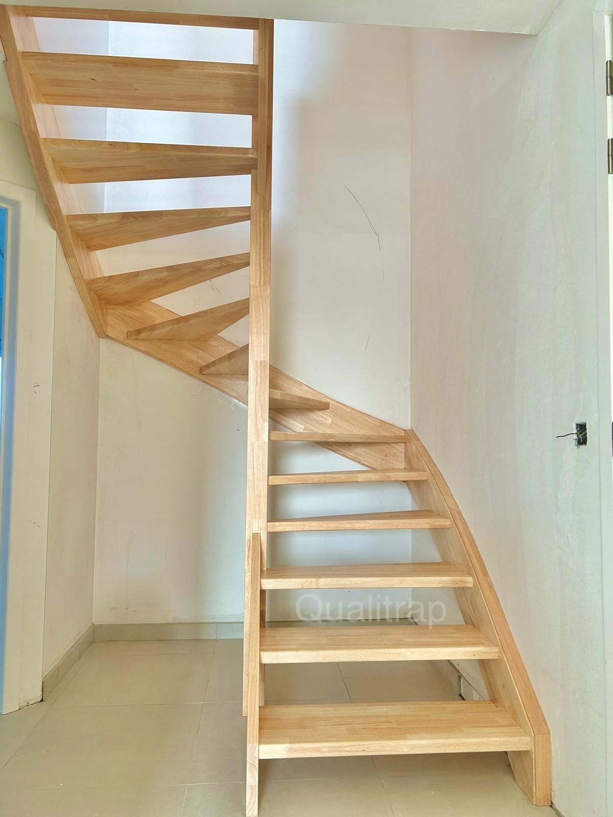 houten trap appartement