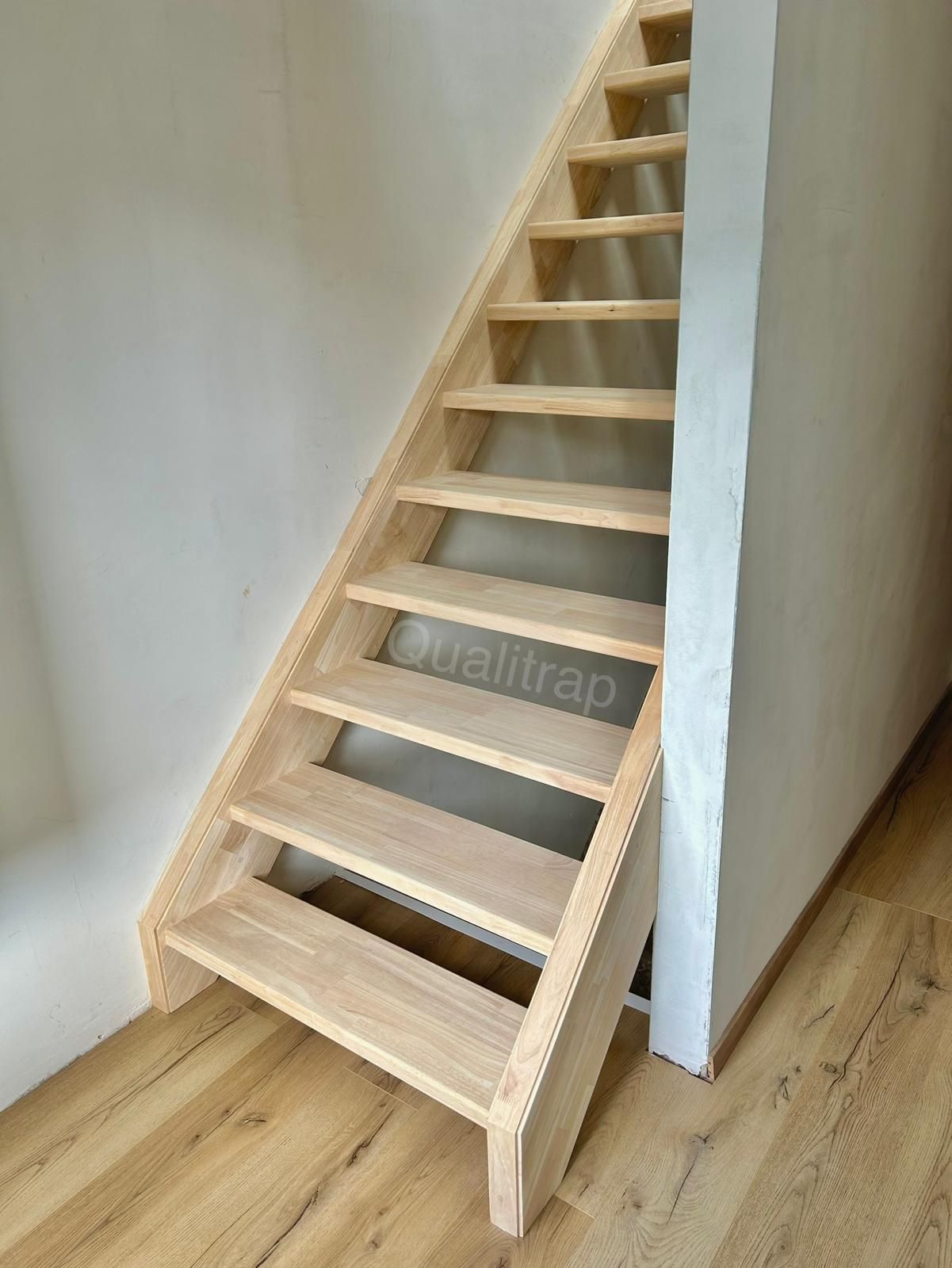 rubberwood steektrap