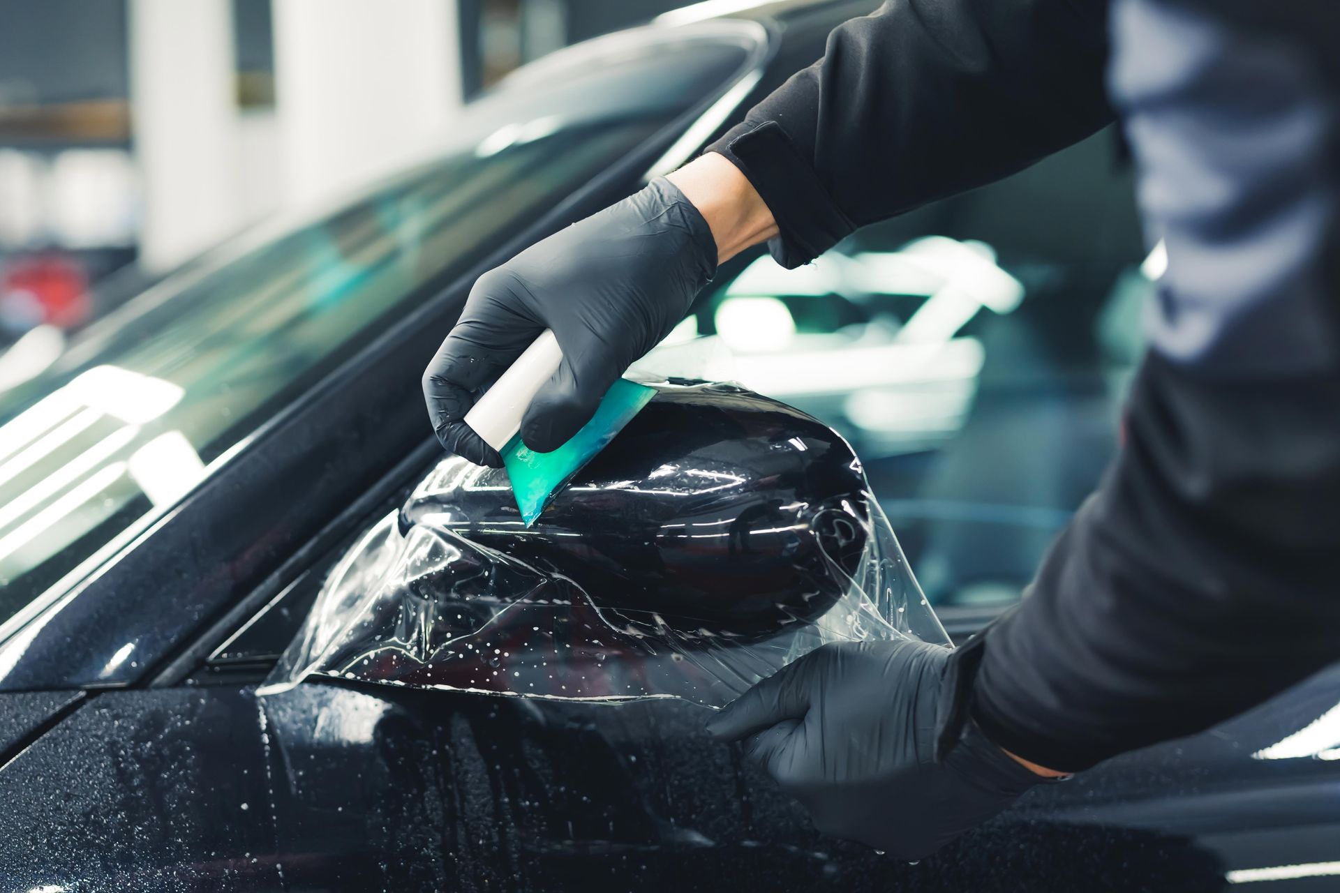Applying PPF to Nissan GT-R