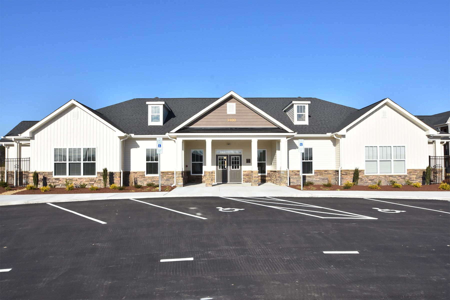 Photo Gallery of The Berkeley at Medford Pointe Greenville, NC