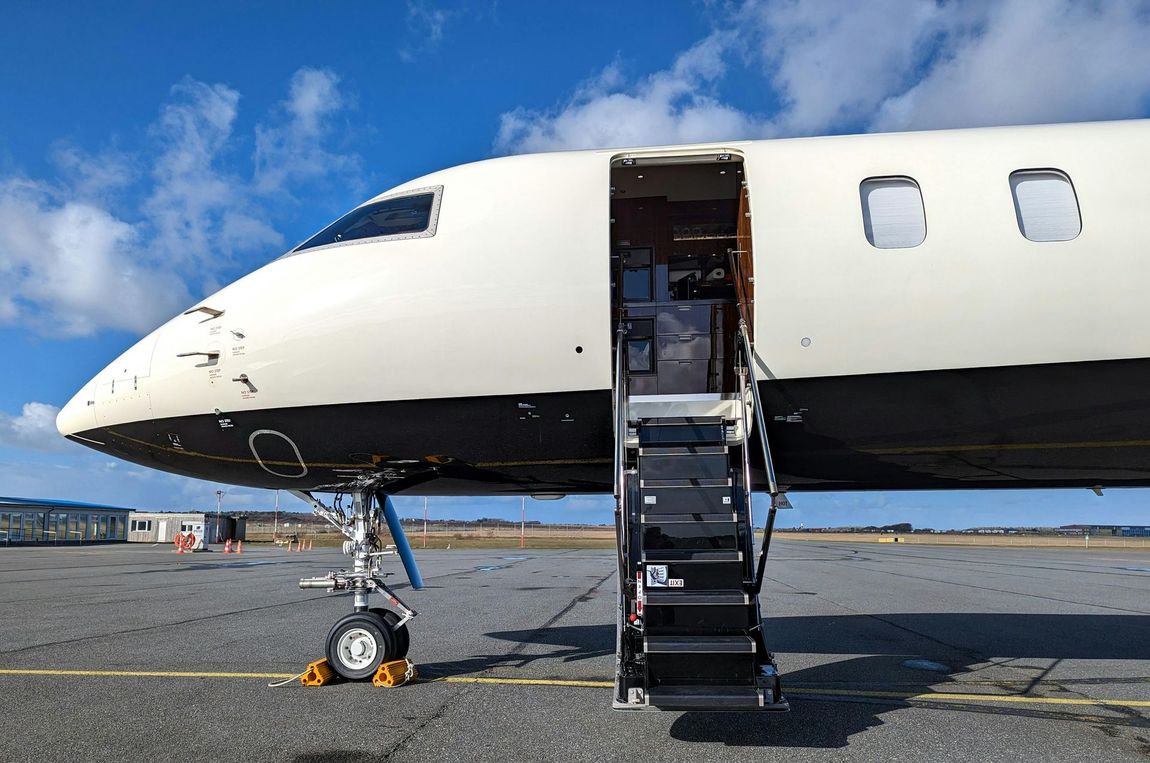 VIP Exclusive Terminal Paris Airport  CDG