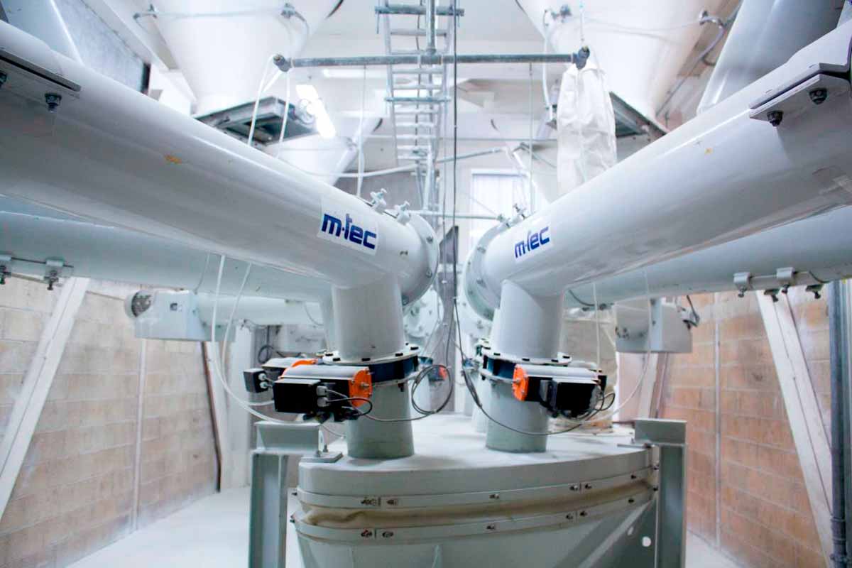 M-TEC