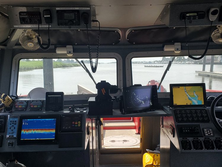 L&L Electronics Marine Electronics First Responders