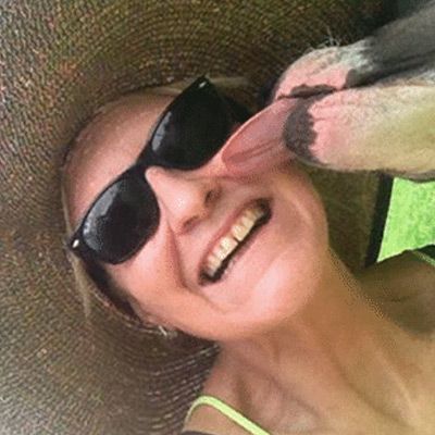 Contact Maureen for a Free Dog Training Consultation!