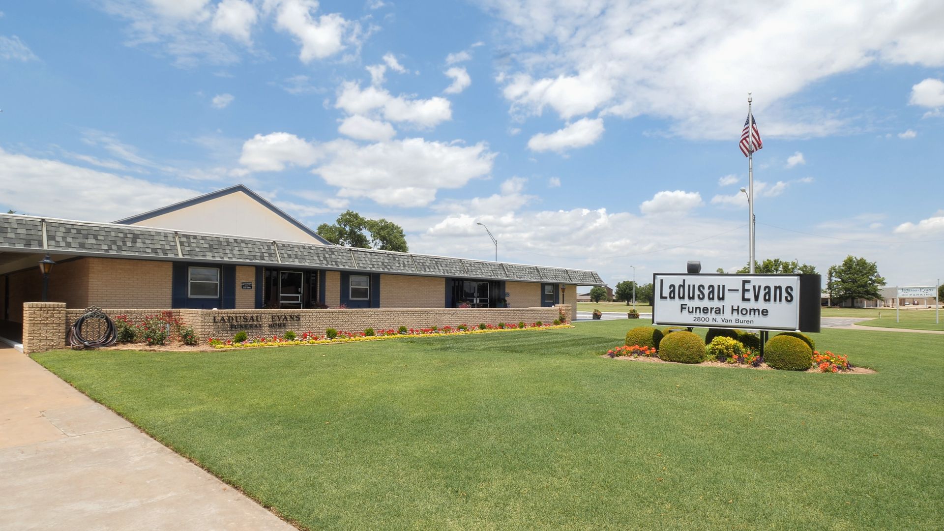 Ladusau-Evans Funeral Home & Crematory