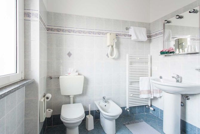 bagno camera tripla