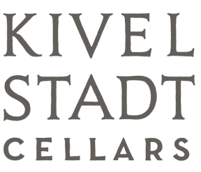 A logo for kivel stadt cellars with a white background