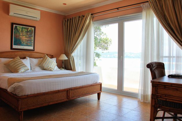 Master Bedroom of Two Bedroom Suite w/ Roof Deck