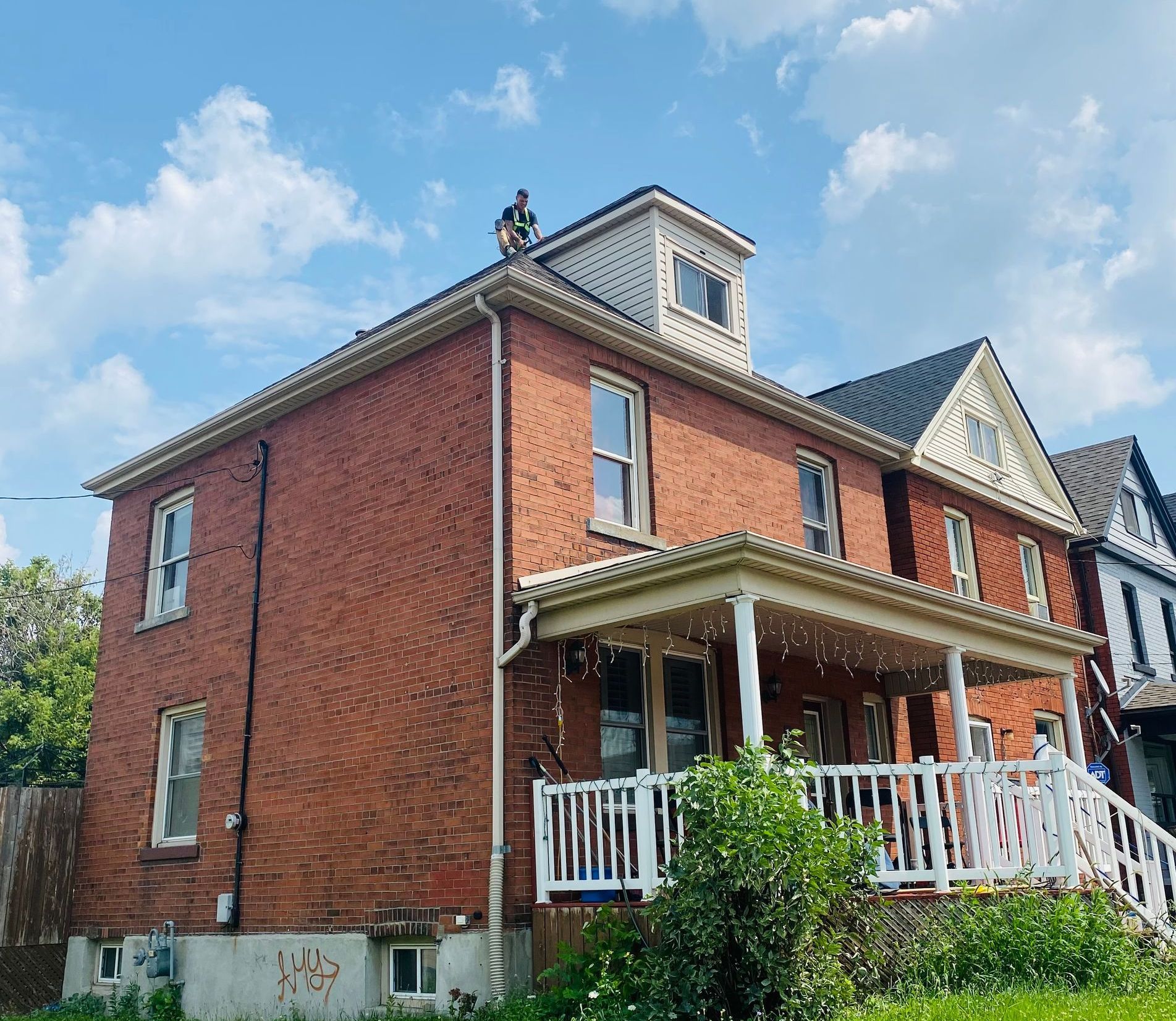 Roof Repair Near Me 