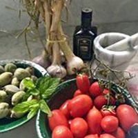 Pesto alla Trapanese mit italienischem Bio-Olivenöl von RAVIDA, Mandeln, Tomaten und frischem Basilikum