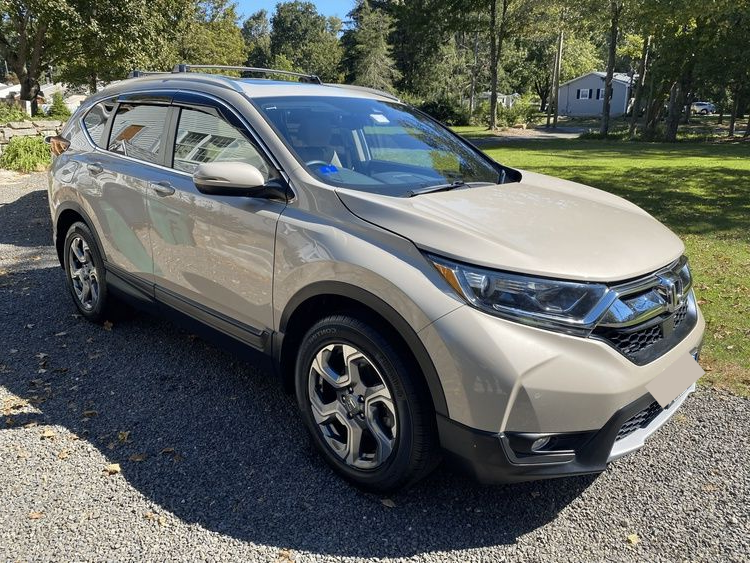 Tan Honda CR-V SUV Parked on a Gravel Driveway — Detailed By Dan In Mirriwinni, QLD