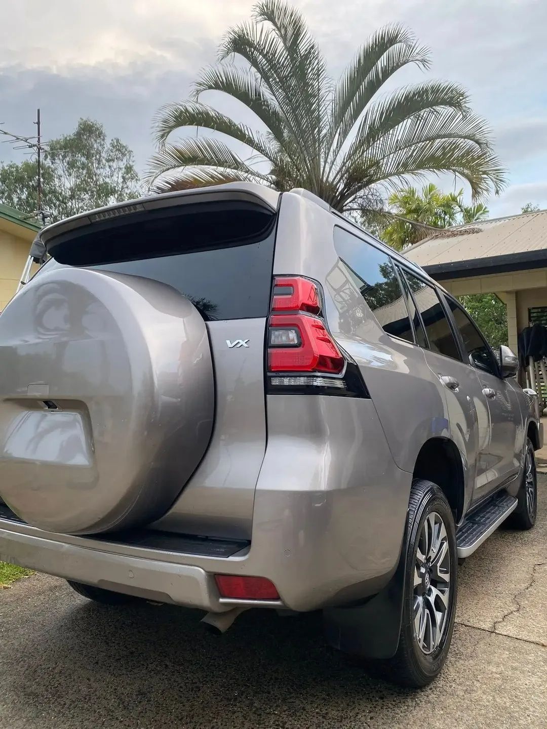 Grey Toyota Land Cruiser — Detailed By Dan In Gordonvale, QLD