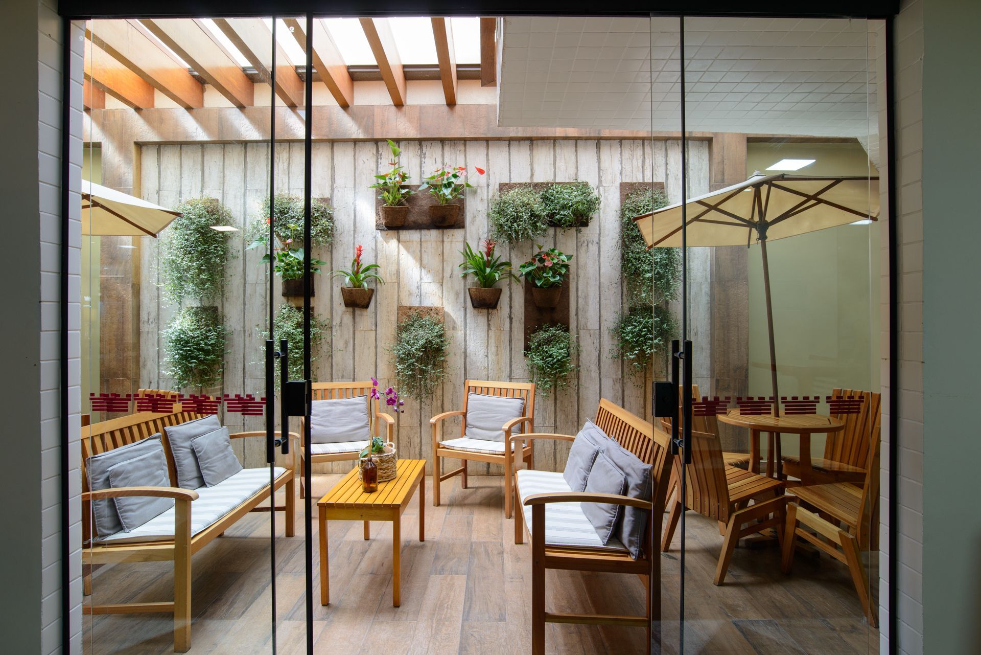 FARO HOTEL ATIBAIA
