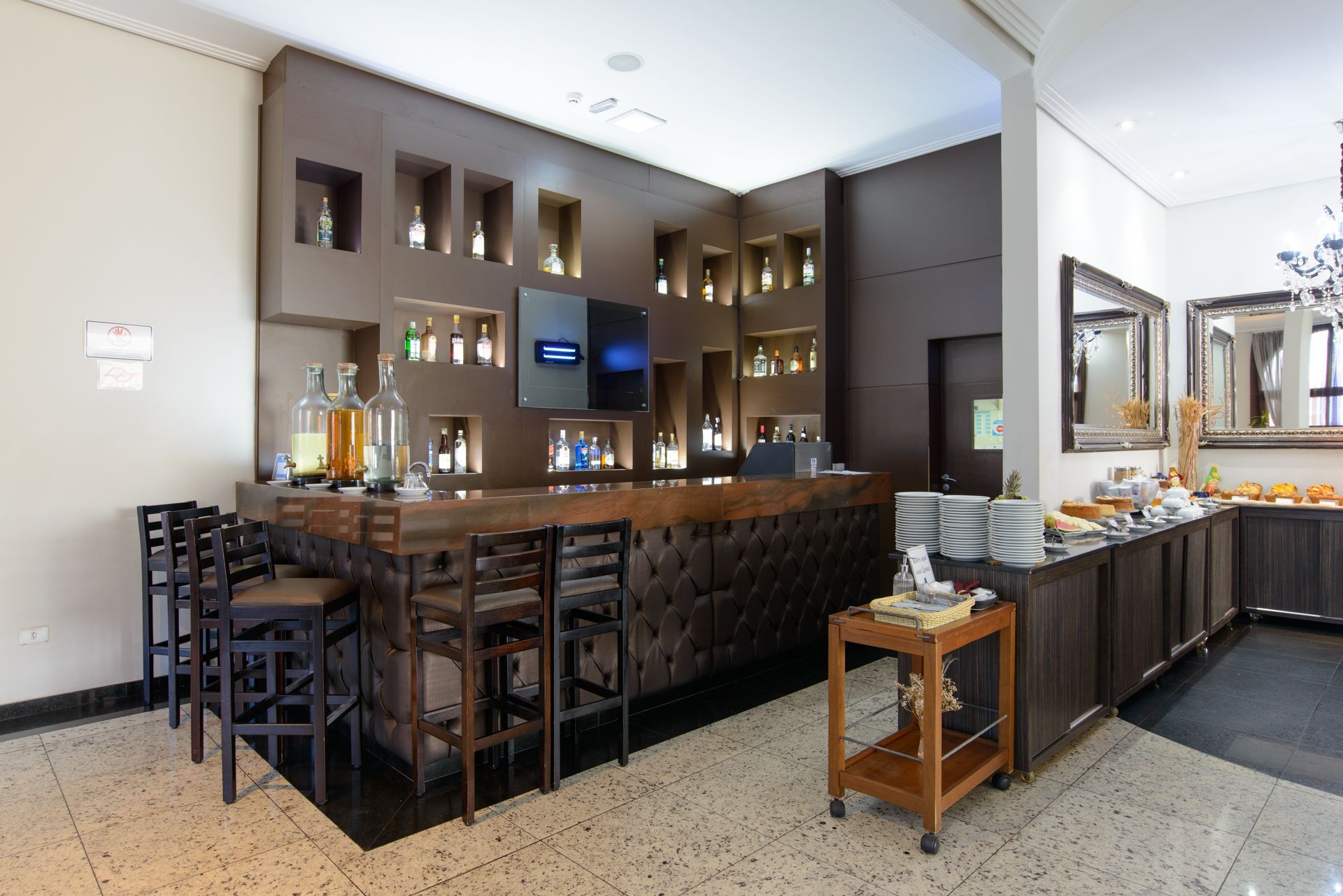 FARO HOTEL TAUBATÉ