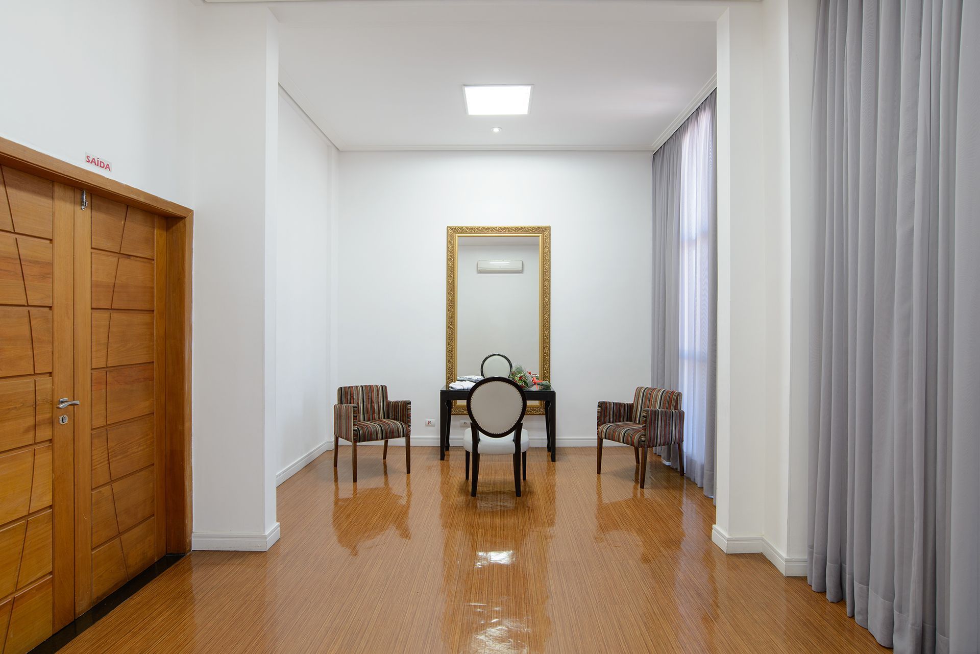 FARO HOTEL TAUBATÉ