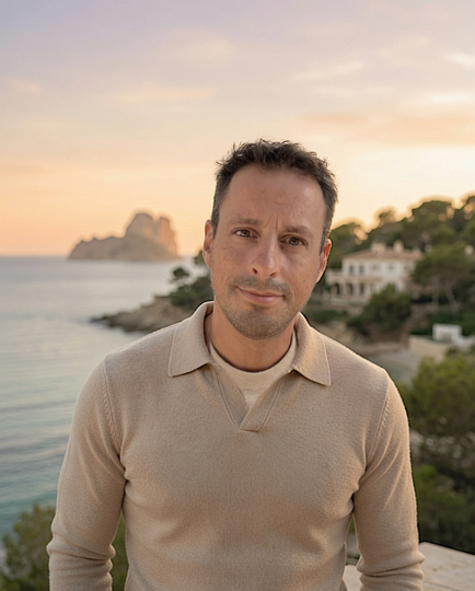 Lucas Iraca, listing agent Costa Blanca North
