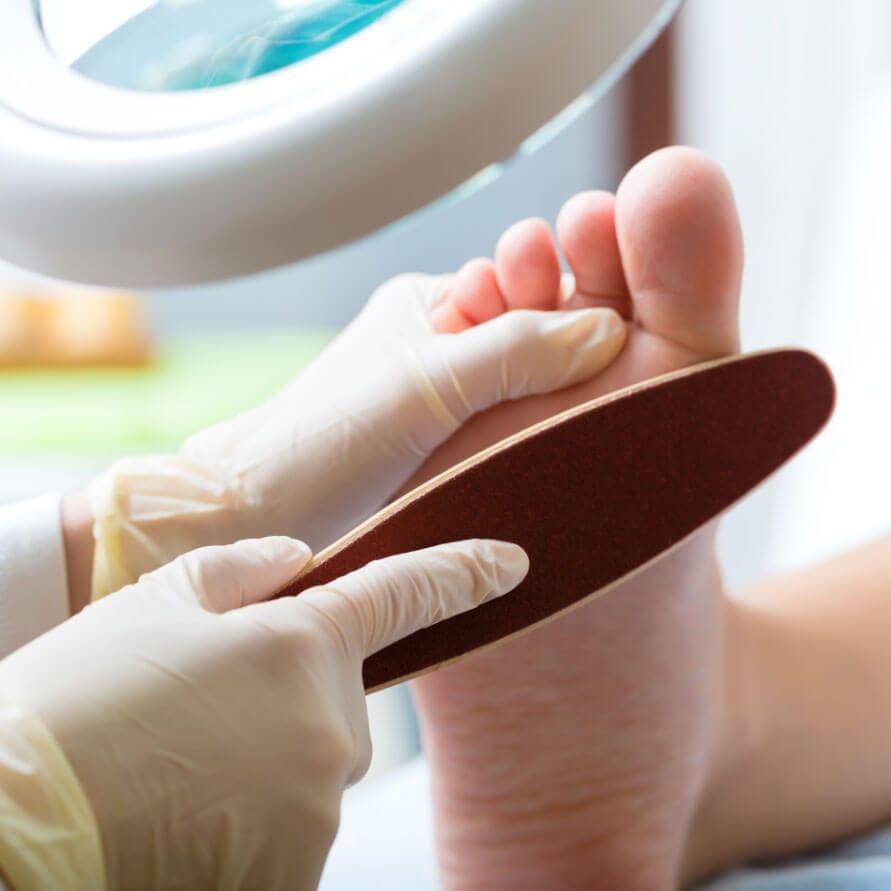 SPA PARA TUS PIES - pedicure clínico