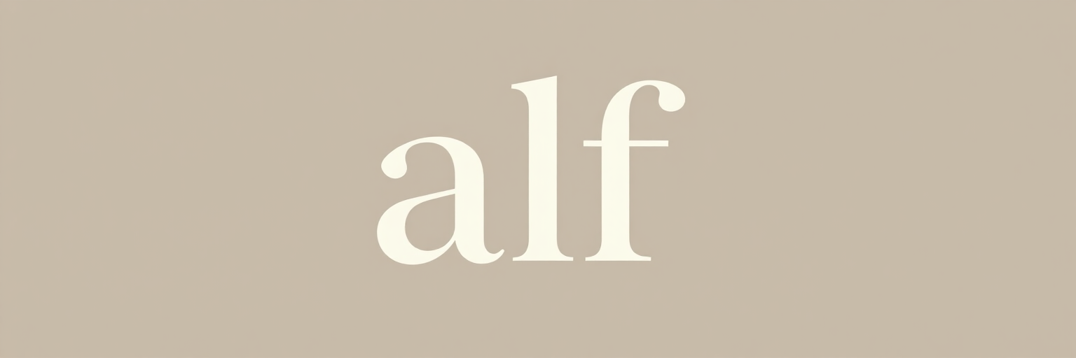 Texto blanco “alf” sobre un fondo beige.