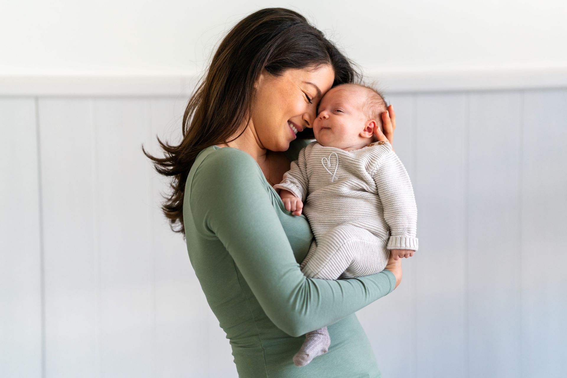 Baby chiropractor Adelaide, parent consultation at Chiropractic On Winston
