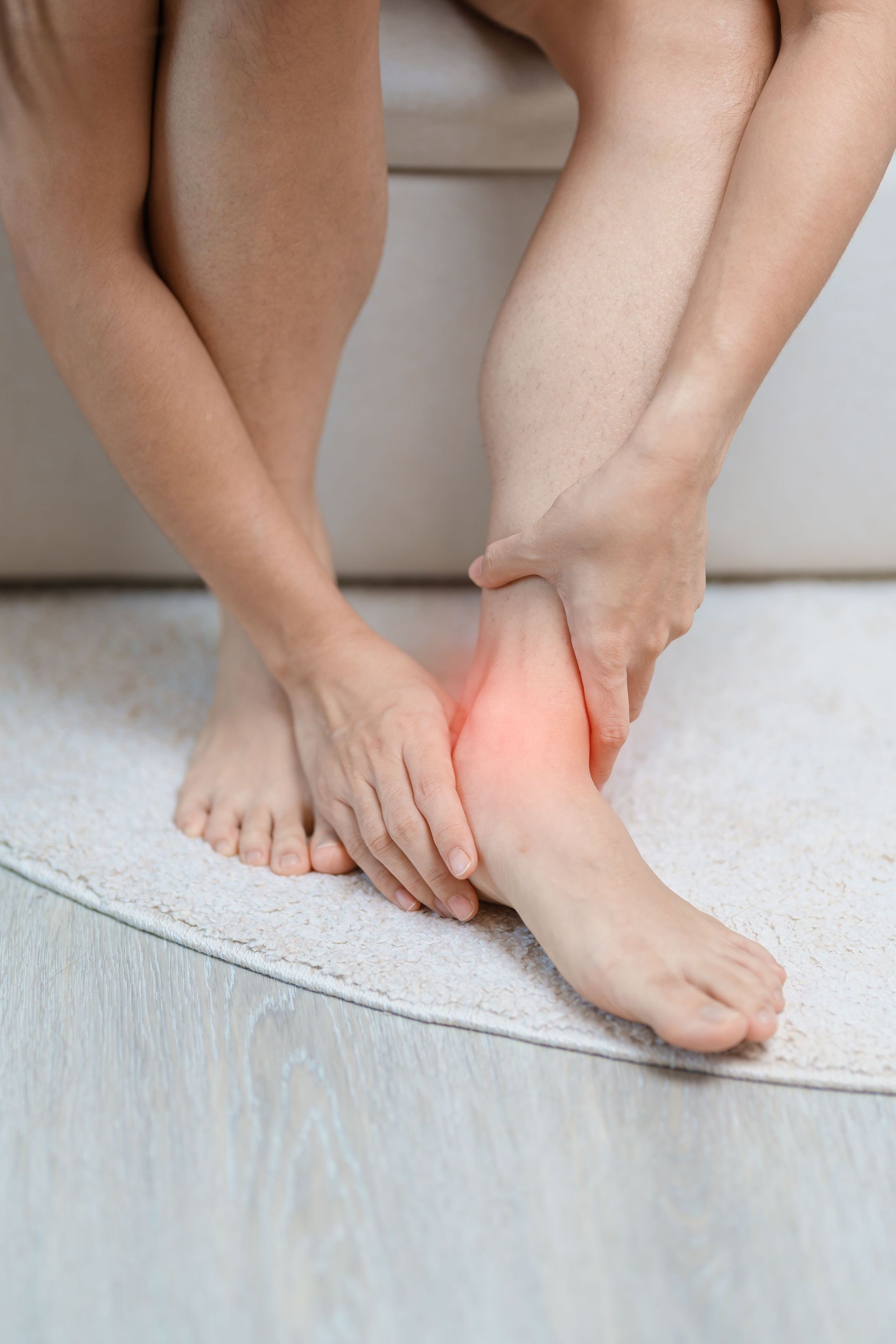 What causes Flat Feet Pain and how is it treated  in Adelaide