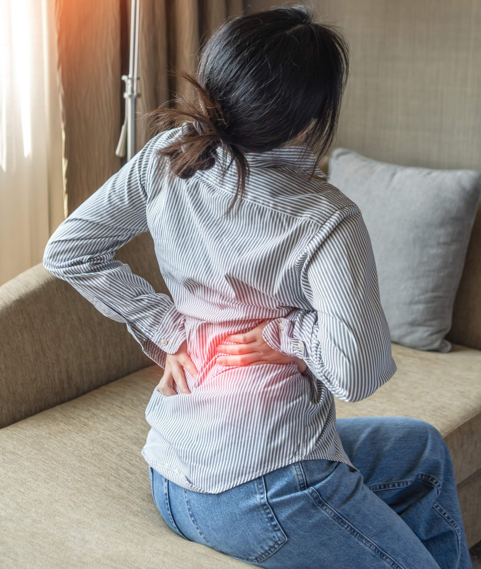 Why Choosing the Right Back Pain Chiropractor Matters