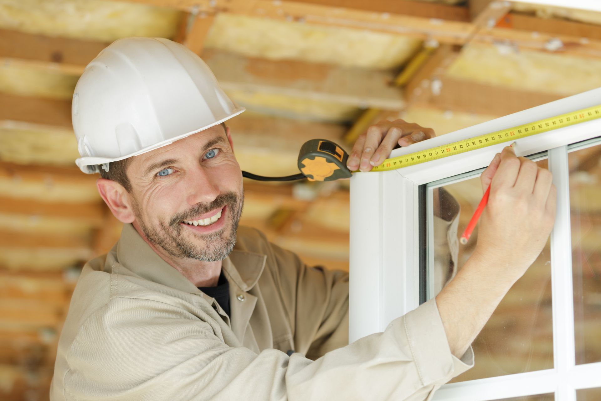 taking quote for window replacement 