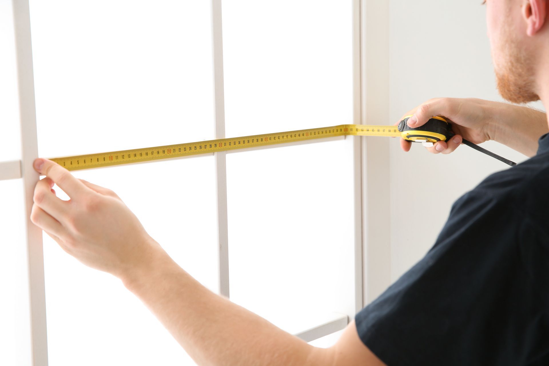 measuring size of window for installation