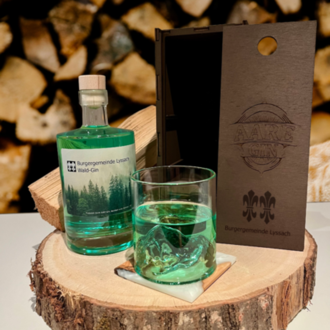 Exklusive Holzbox mit AARE GIN – Perfektes Geschenkset für Gin-Liebhaber
