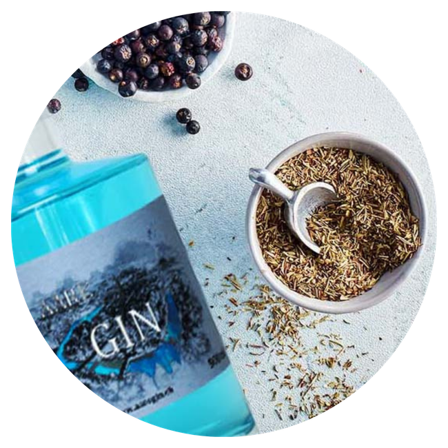 AARE GIN und seine einzigartigen Botanicals für unverwechselbaren Geschmack.