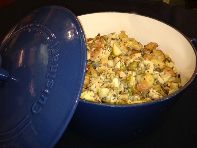 Apple and Bread Stuffing